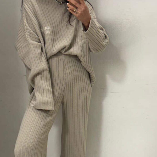 Komplet Dzianinowy La Manuel Sara